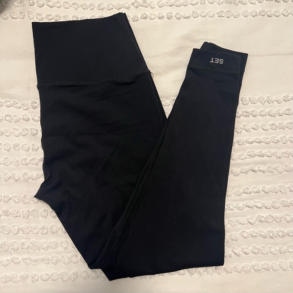 Like new! SET Active Sportbody Leggings